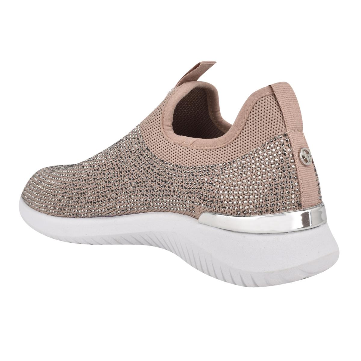 Beige Women's Nine West Miya Slip On Sneakers | GICL18237