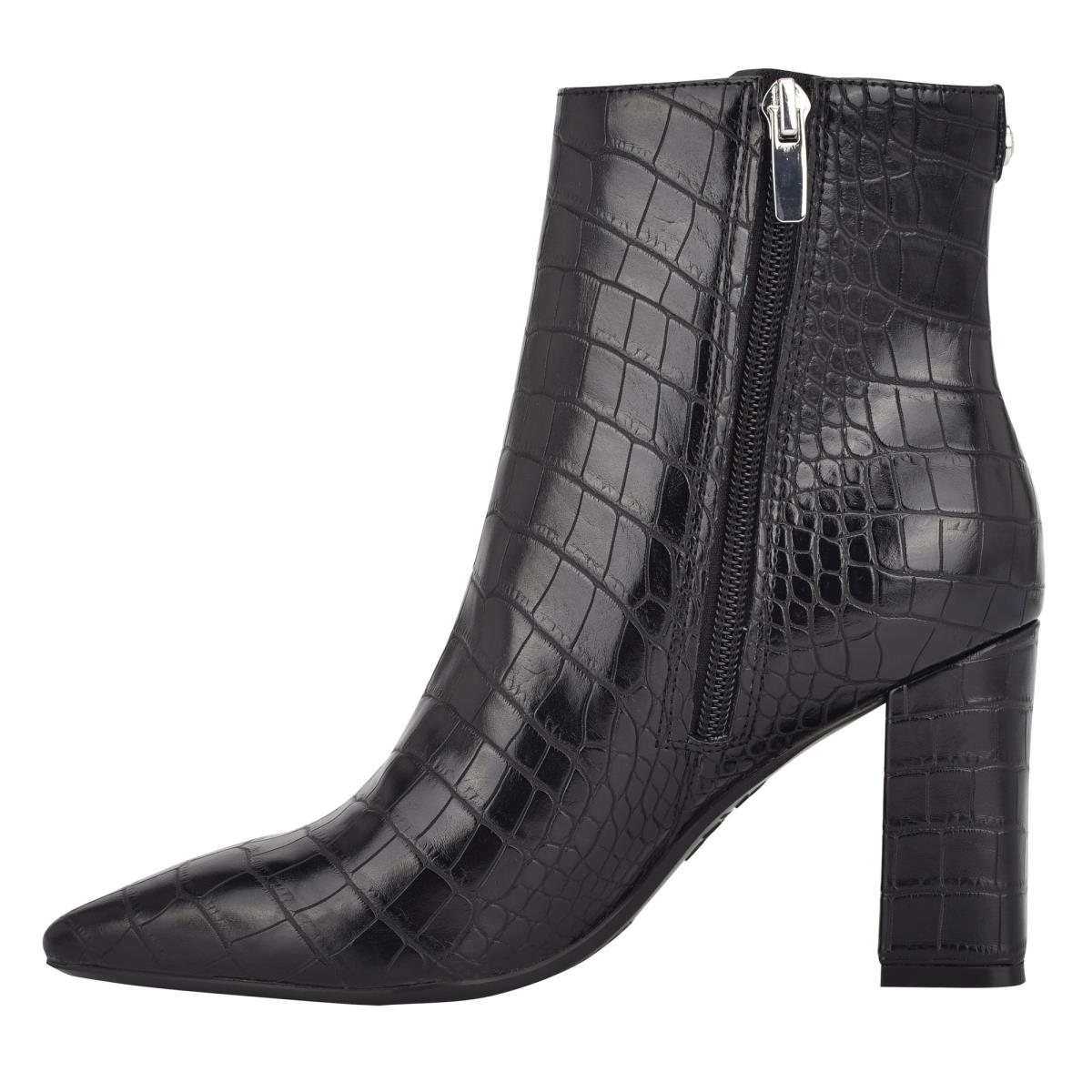 Black Women's Nine West Cacey 9x9 Heeled Booties | KDVT42351