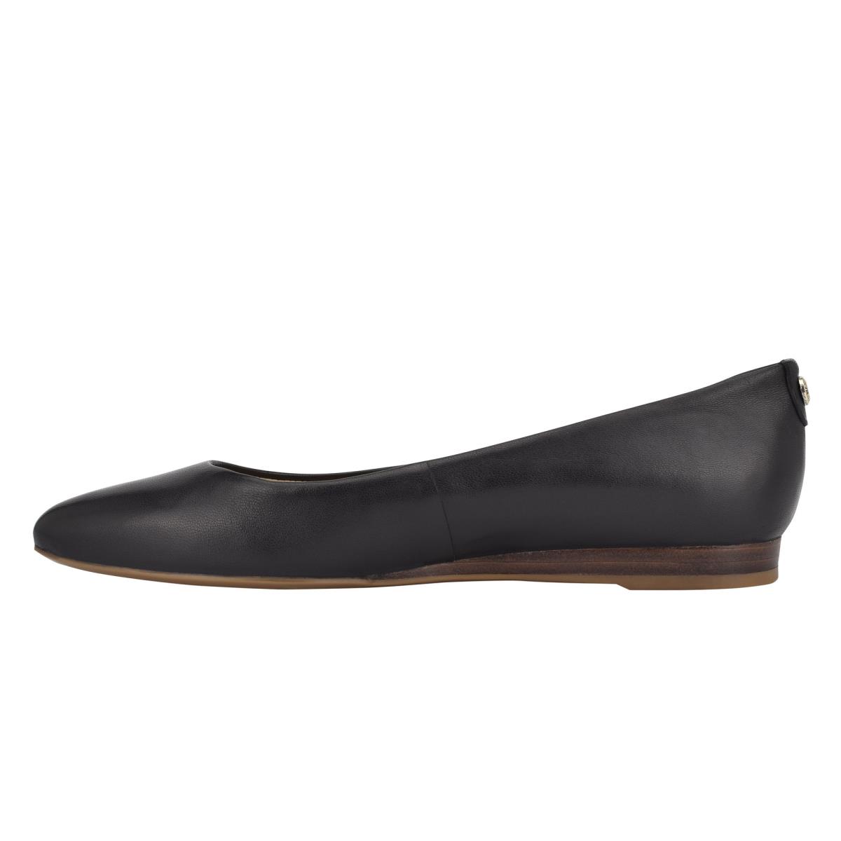 Black Women's Nine West Ferdi 9x9 Pointy Toe Flats | VLAE47326