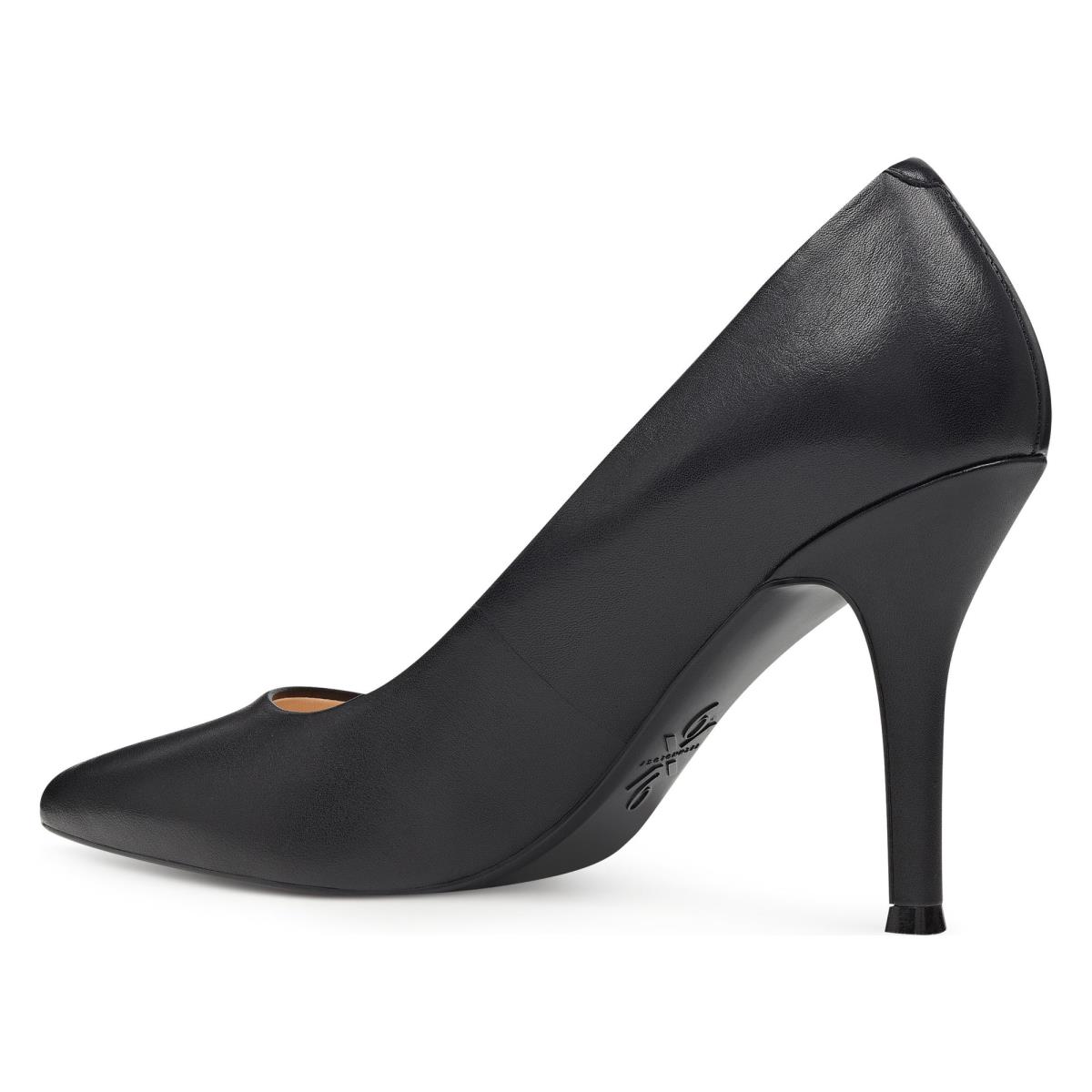 Black Women's Nine West Fifth 9x9 Pointy Toe Pumps | DMCW94761