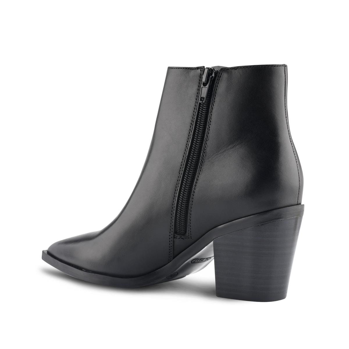 Black Women's Nine West Wearit Block Heel Booties | ZVSE50389