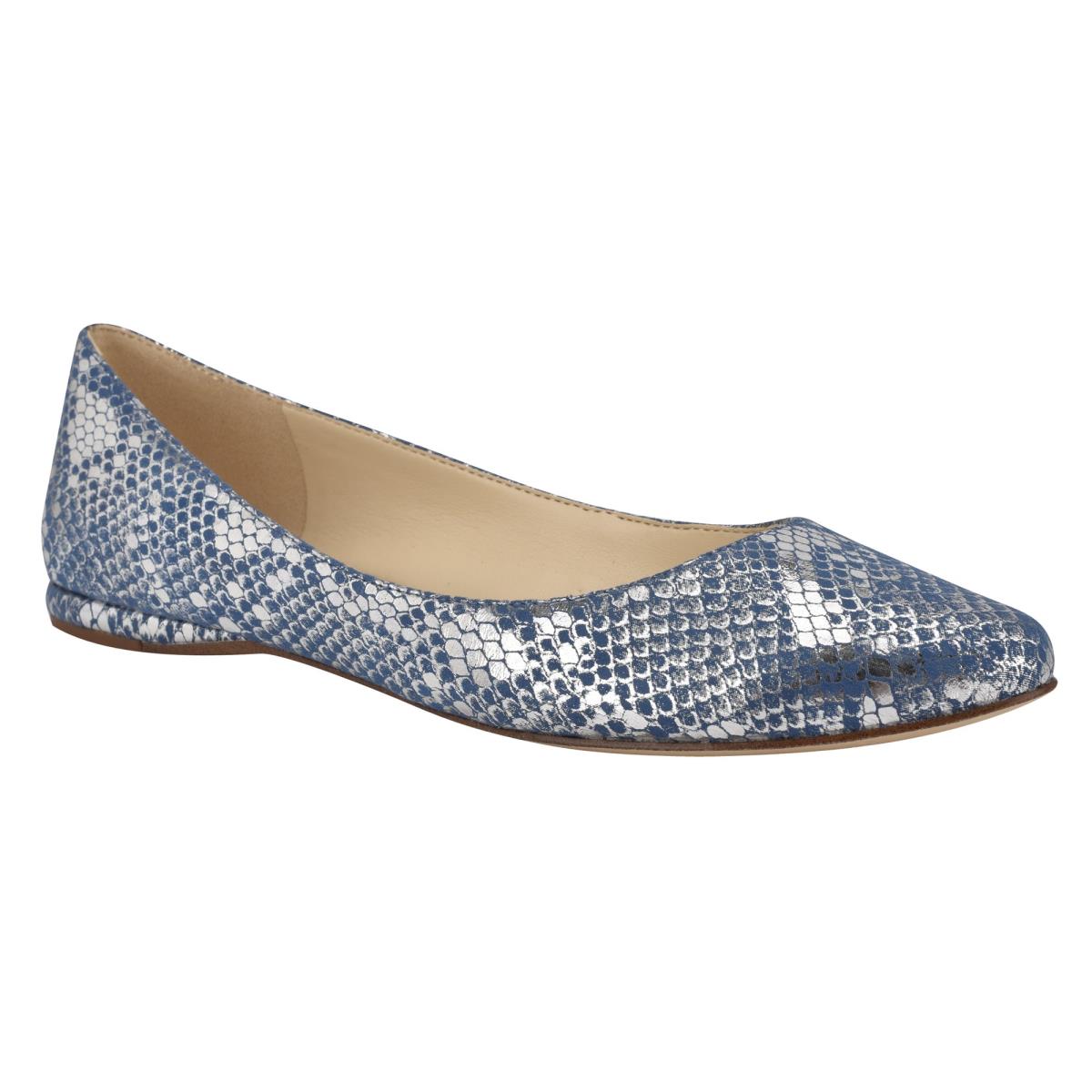 Blue / Snake Women's Nine West Speakup Almond Toe Ballet Flats | AHGT28053