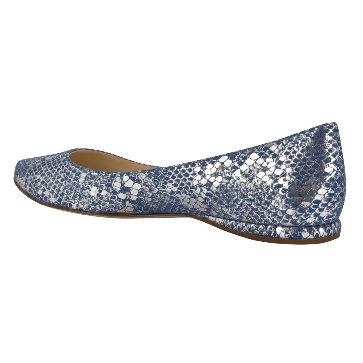 Blue / Snake Women's Nine West Speakup Almond Toe Ballet Flats | AHGT28053