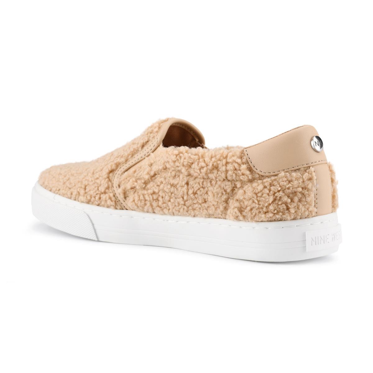 Brown Women's Nine West Lala Slip On Sneakers | WMDR16028