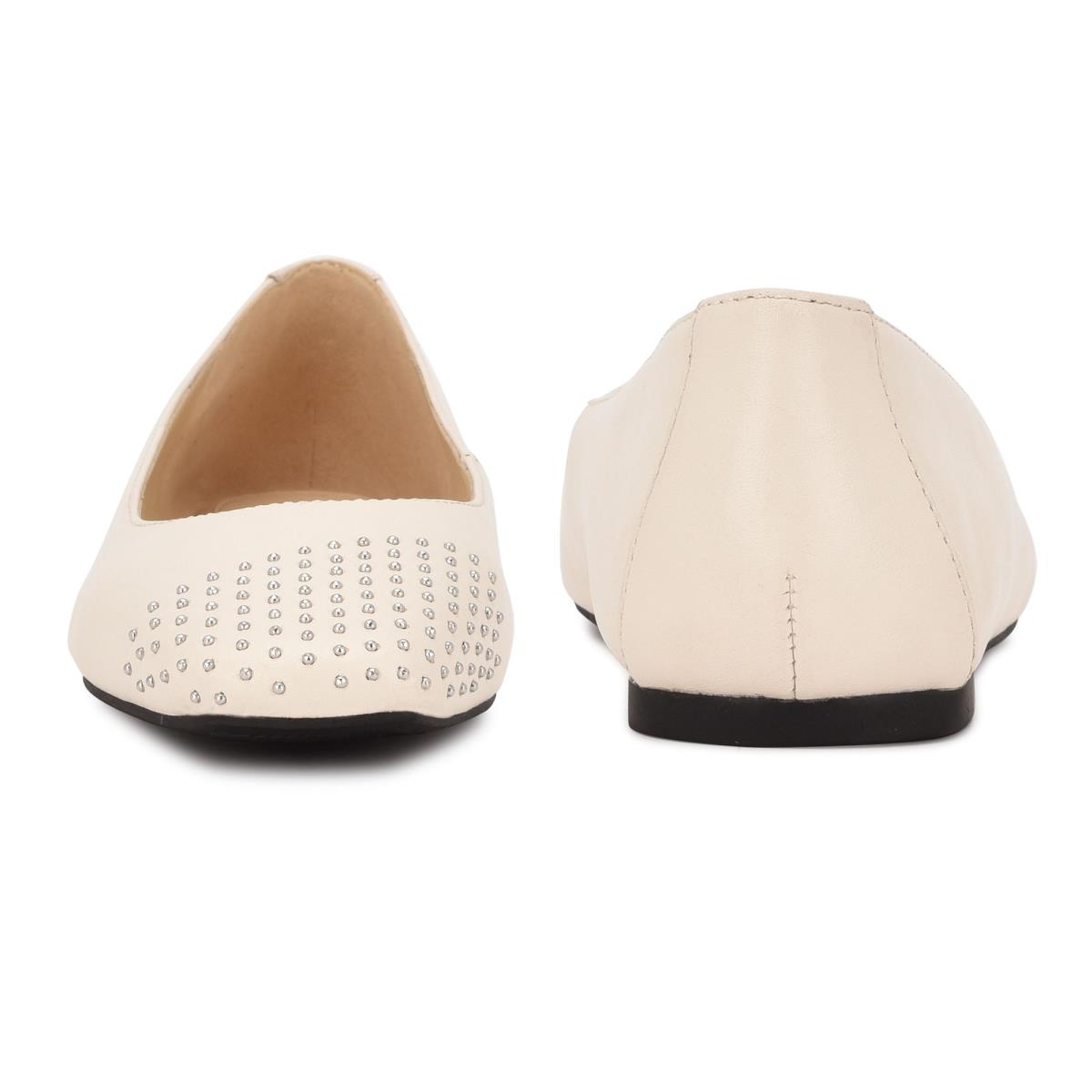 Cream Women's Nine West Aloha Studded Square-Toe Ballet Flats | BYMP96712