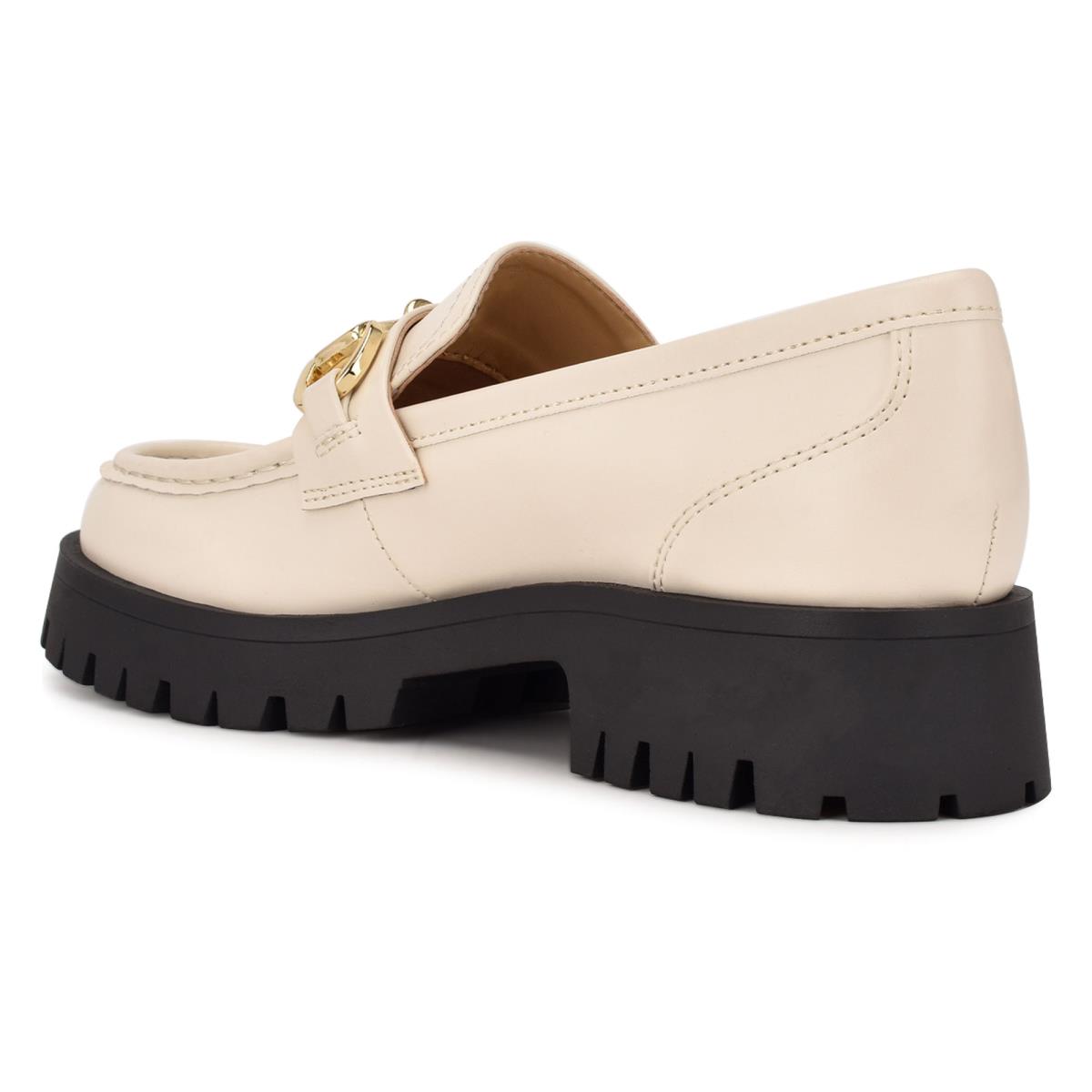 Cream Women's Nine West Gonehme Lug Sole Loafers | IWGD53748