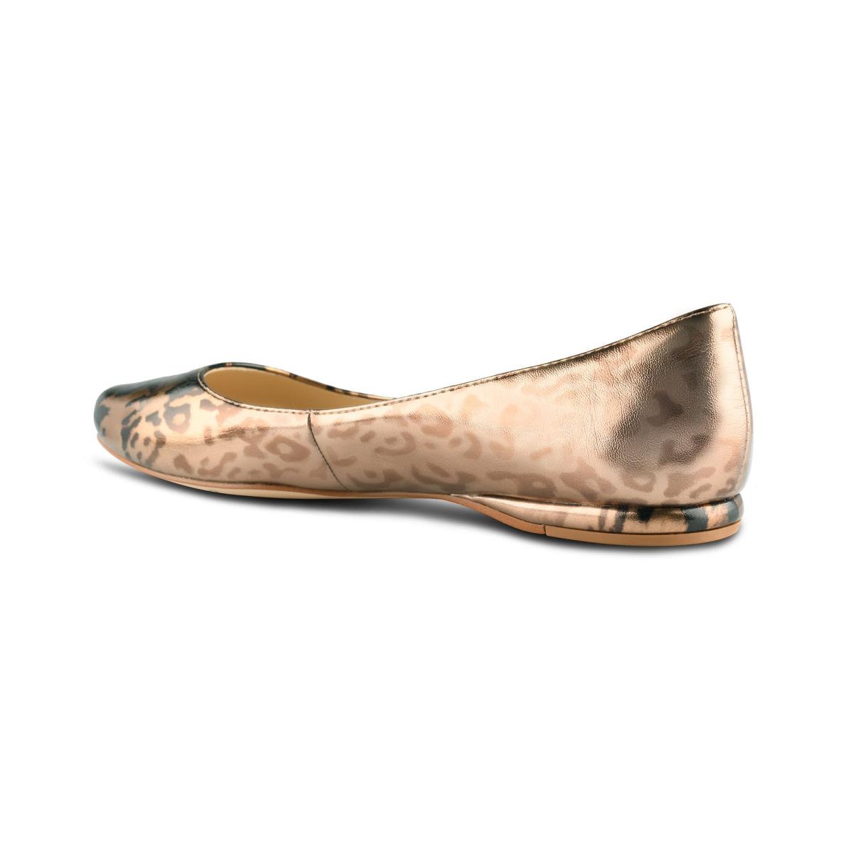 Leopard Women's Nine West Speakup Almond Toe Ballet Flats | DUFE57380