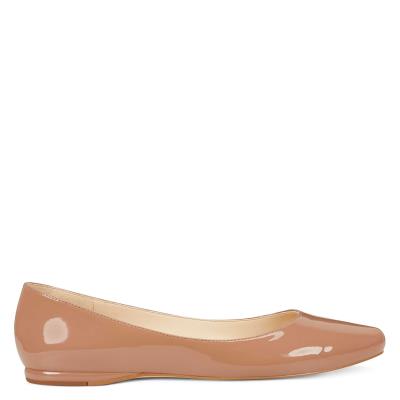 Beige Women's Nine West Speakup Almond Toe Flats | ELTM67210