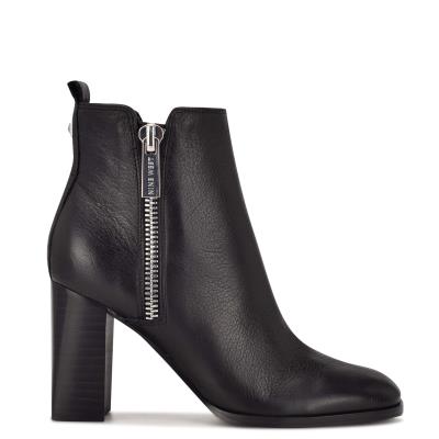 Black Women's Nine West Dips Block Heel Booties | GDJI46798