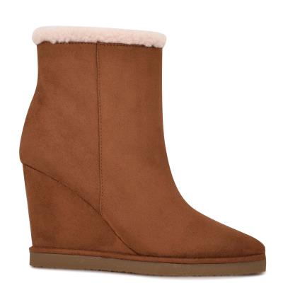 Brown Women's Nine West Apres Wedge Booties | BHGK02514